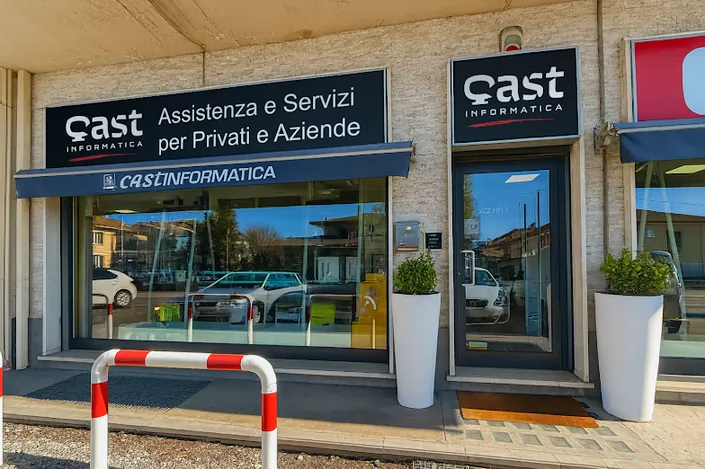 Cast Informatica