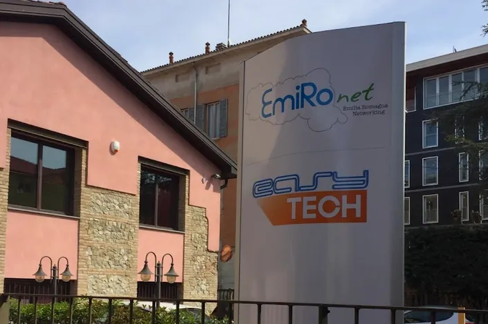 EasyTech