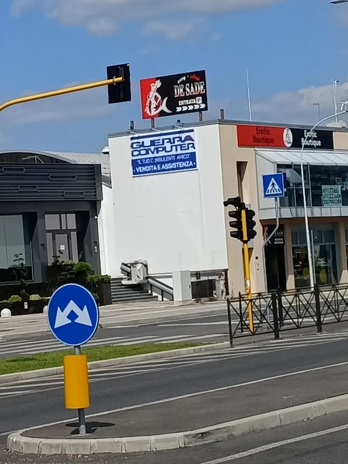 GUERRA COMPUTER