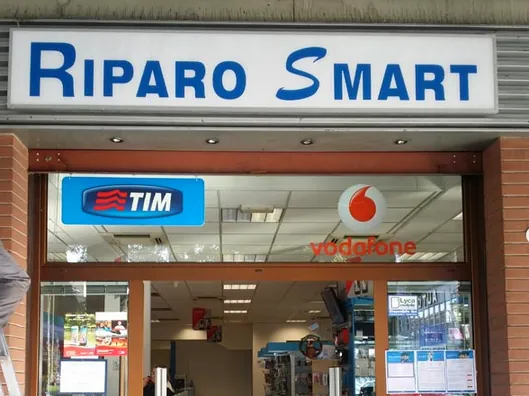 Riparo Smart| Negozio e centro riparazione per dispositivi elettronici| Bologna